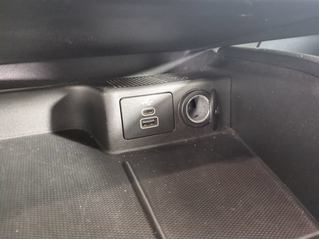 Used 2025 Ford Escape Active FWD image 25