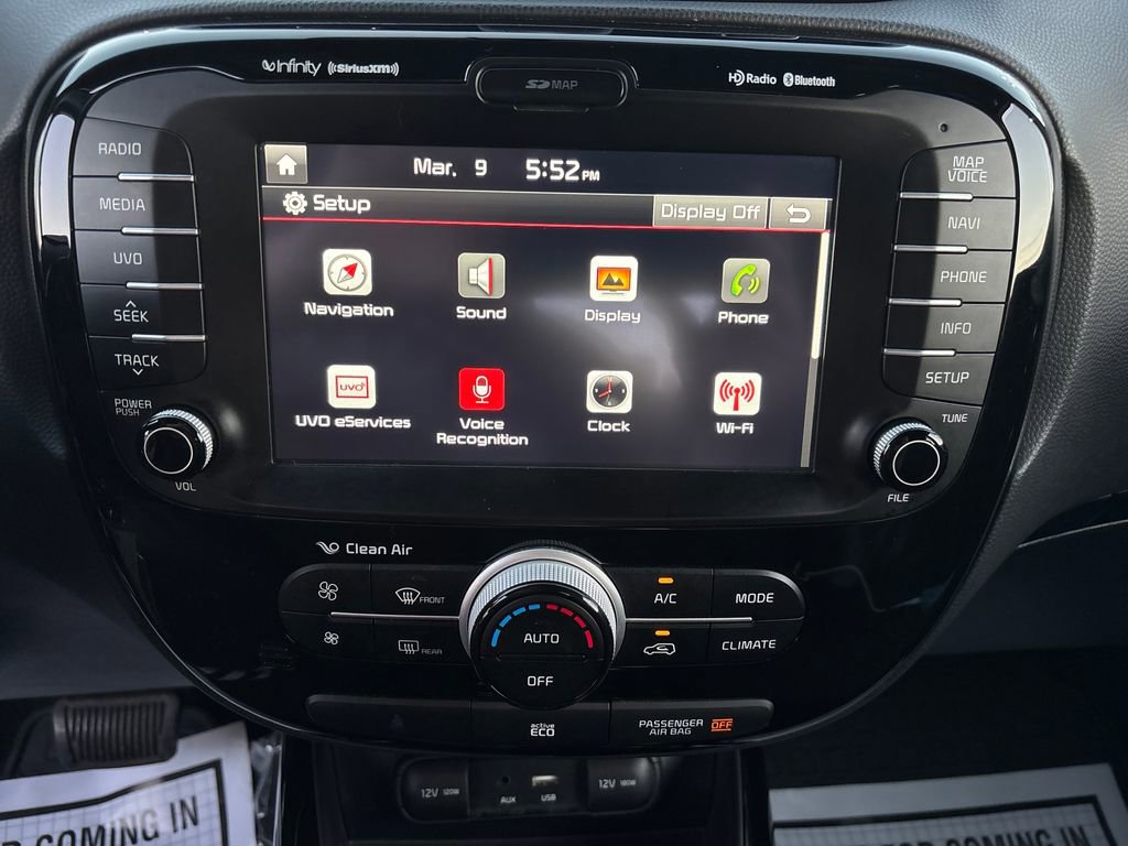 Used 2015 Kia Soul ! w/ Sun & Sound Package image 25