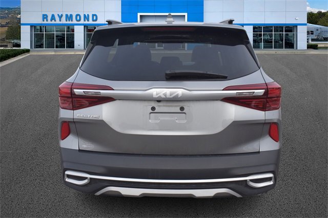 Used 2023 Kia Seltos SX w/ SX Sunroof Package image 4