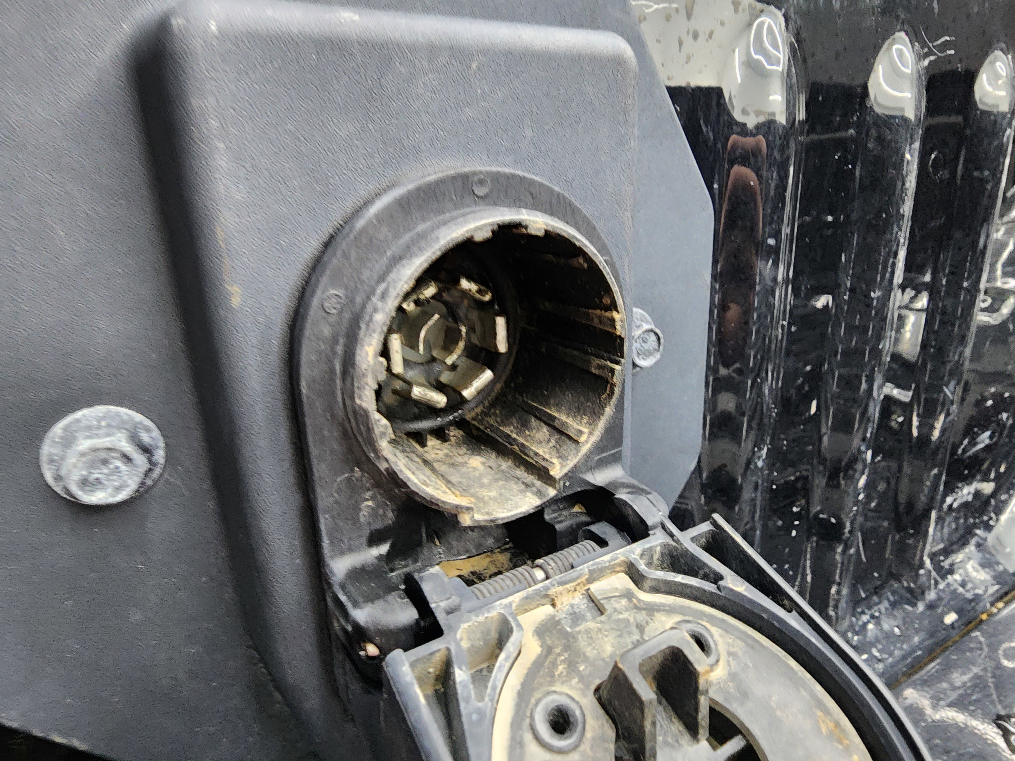 Used 2021 Ford F250 Lariat w/ Chrome Package image 29