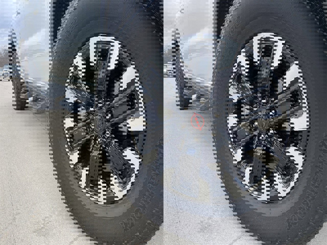 Certified 2023 Nissan Frontier PRO-4X w/ Pro Convenience Package image 7