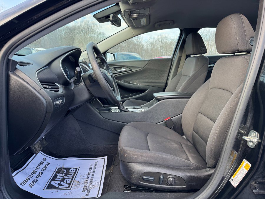 Used 2023 Chevrolet Malibu LT image 15
