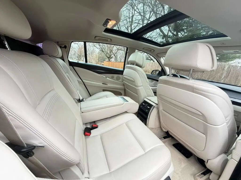 Used 2014 BMW 535i Gran Turismo xDrive image 10