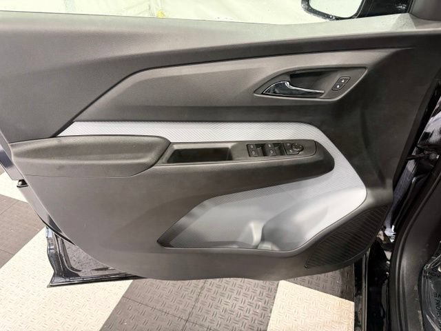 New 2027 Chevrolet Bolt RS FWD image 13