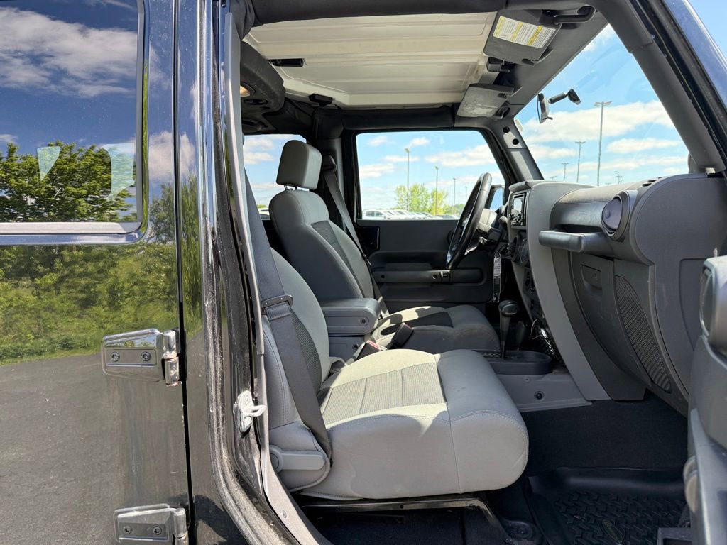 Used 2009 Jeep Wrangler Unlimited X AWD/4WD image 11