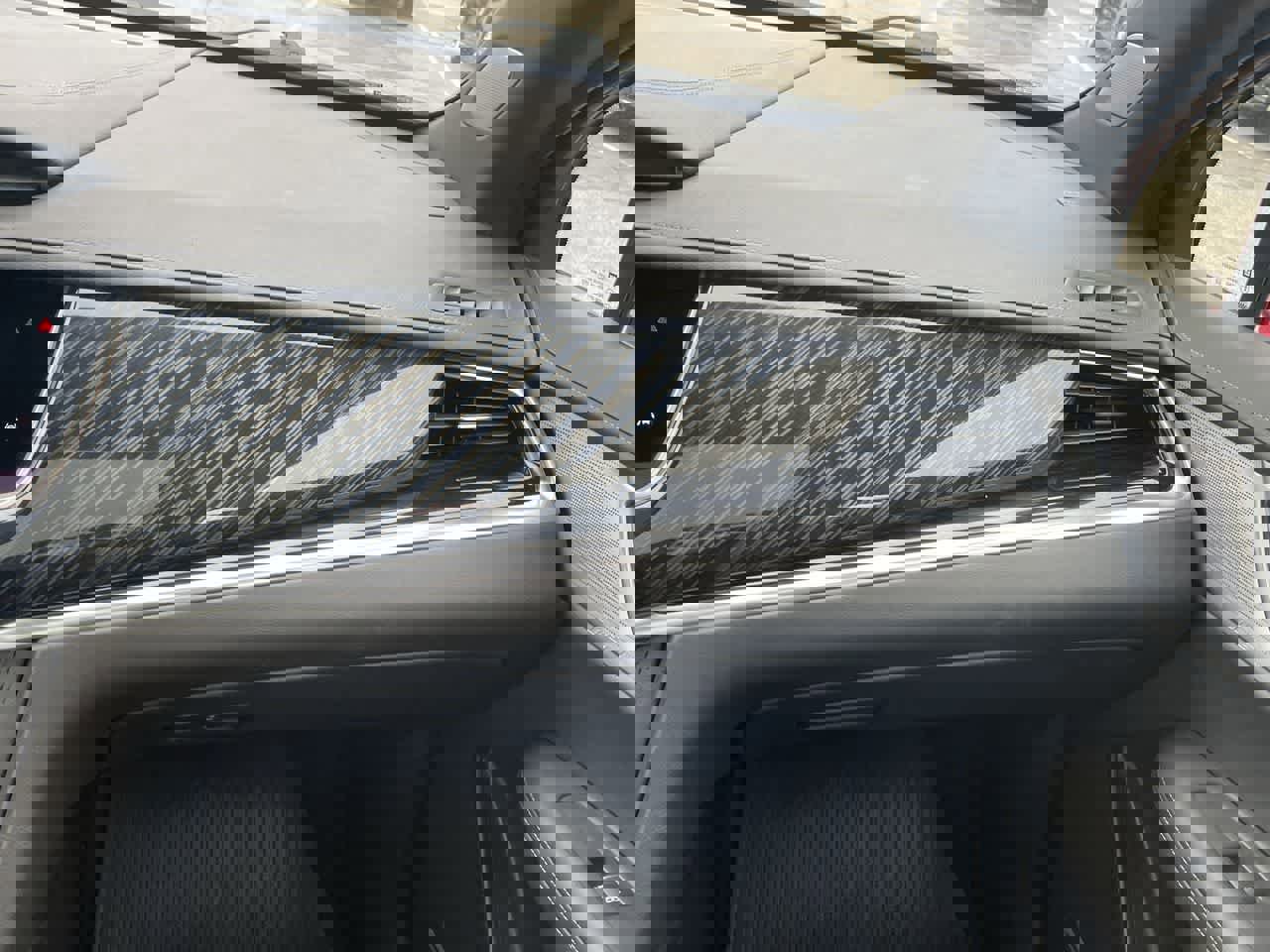 Certified 2024 Cadillac XT6 Premium Luxury w/ Technology Package image 16