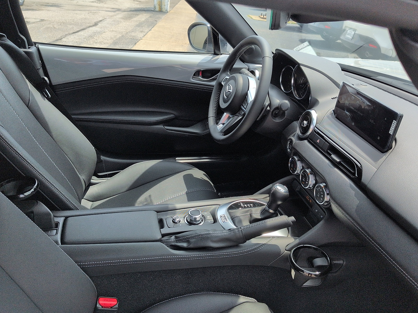 New 2026 MAZDA MX-5 Miata Grand Touring w/ Appearance Package RWD image 7