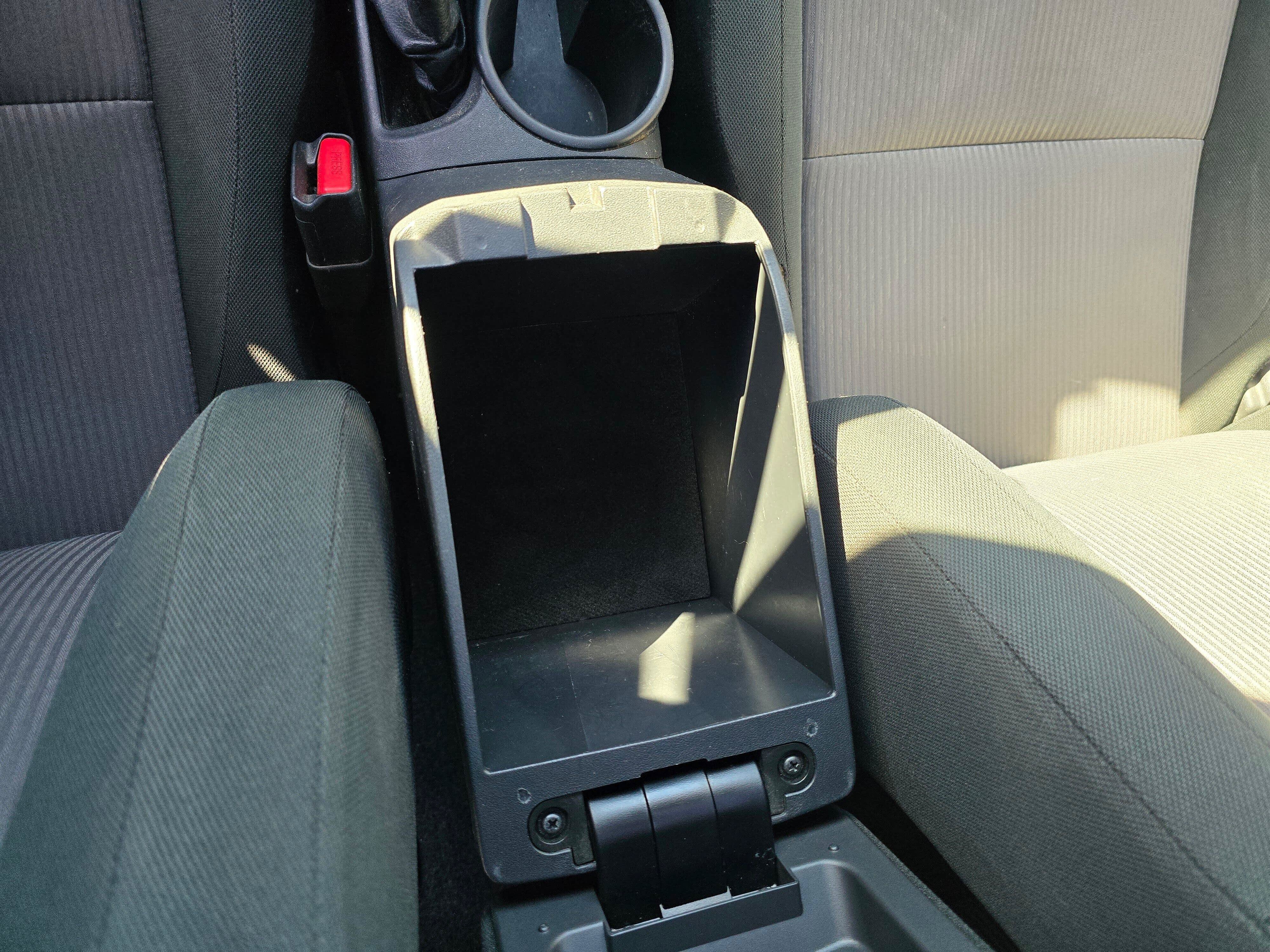 Used 2015 Scion tC FWD image 24