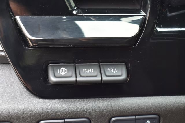 Used 2025 Chevrolet Silverado 2500 ZR2 w/ Technology Package AWD/4WD image 22