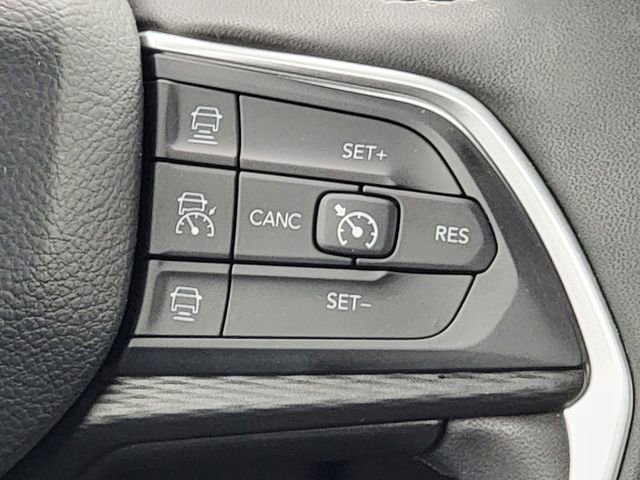 Certified 2025 Jeep Grand Cherokee L Laredo image 35