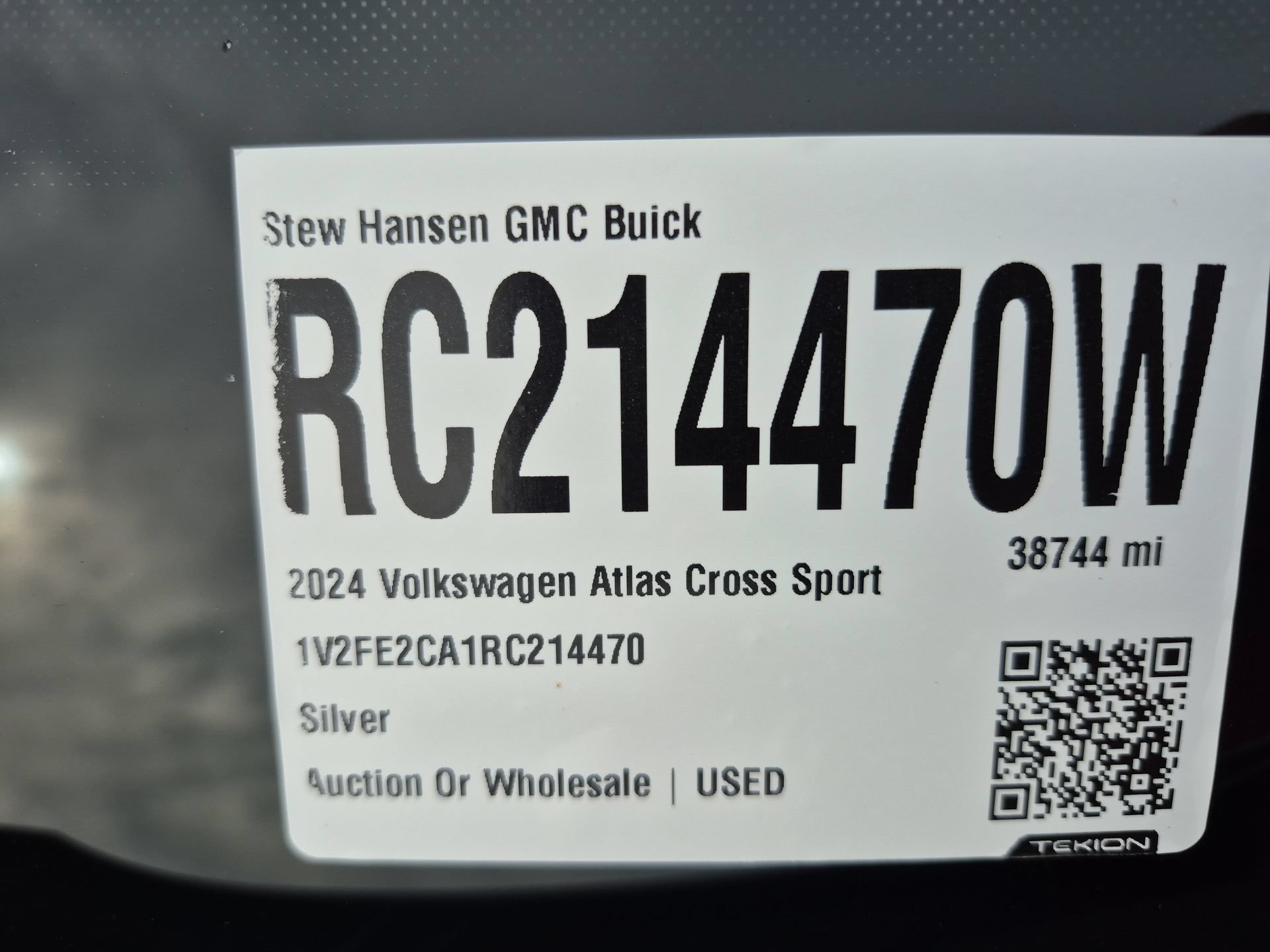 Used 2024 Volkswagen Atlas Cross Sport SEL Premium R-Line AWD/4WD image 36
