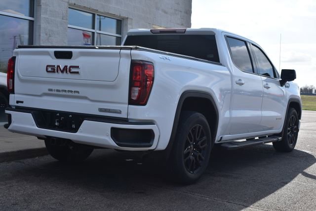 Used 2022 GMC Sierra 1500 Elevation w/ Elevation Premium Package AWD/4WD image 17