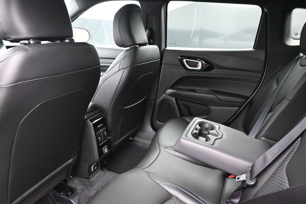 New 2026 Jeep Compass Latitude AWD/4WD image 20