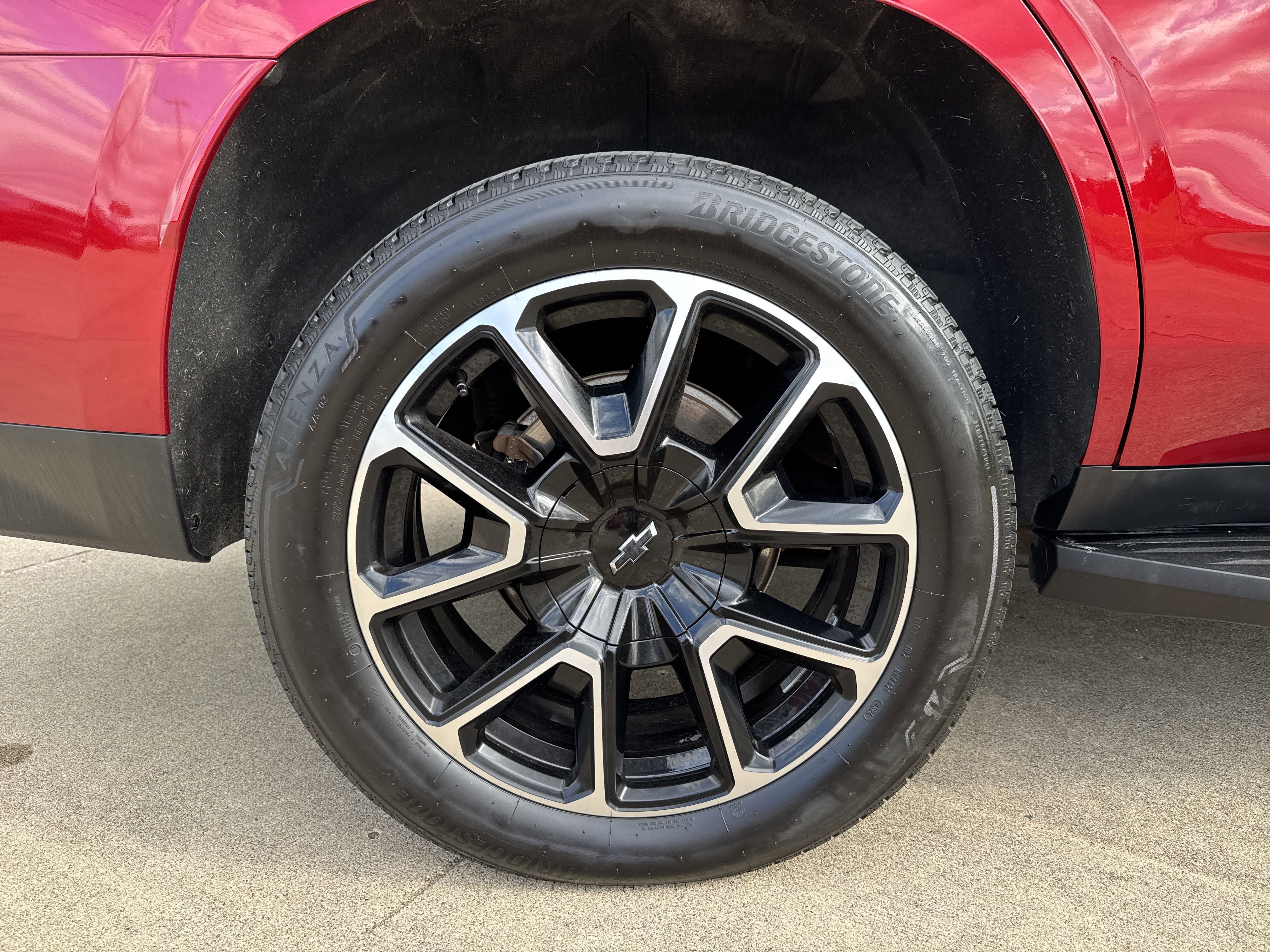 Used 2022 Chevrolet Tahoe RST w/ Luxury Package image 25