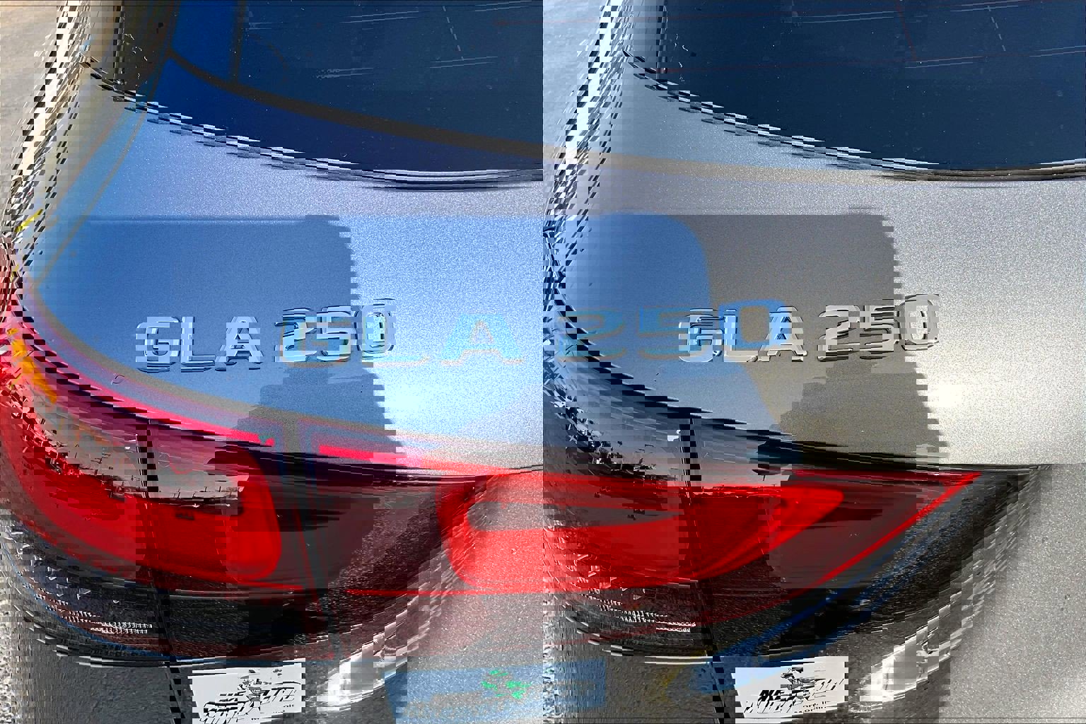 Used 2021 Mercedes-Benz GLA 250 4MATIC image 8