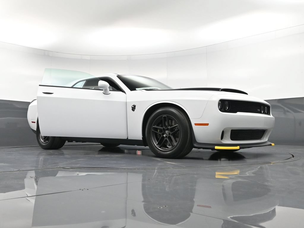 Used 2023 Dodge Challenger SRT Hellcat Redeye RWD image 39