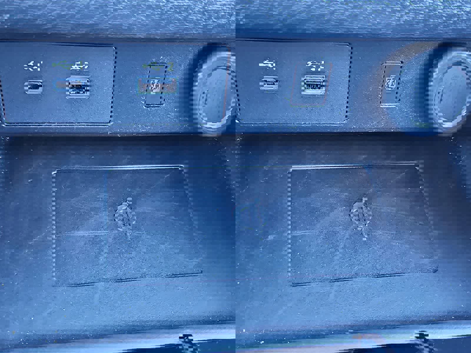 Used 2024 Mitsubishi Outlander SE image 31