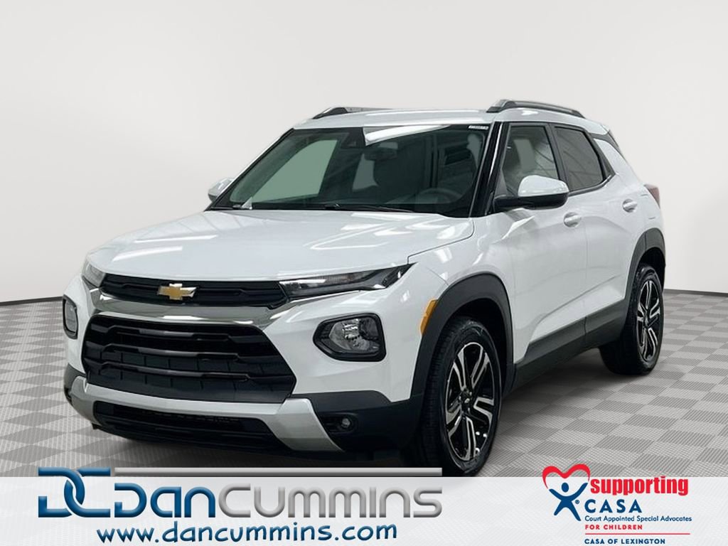 Used 2023 Chevrolet TrailBlazer LT FWD image 1