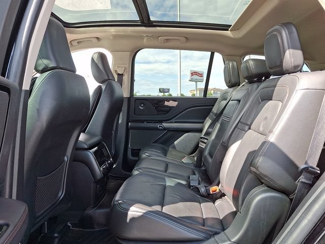 Used 2022 Lincoln Aviator Reserve w/ Elements Package Plus RWD image 10