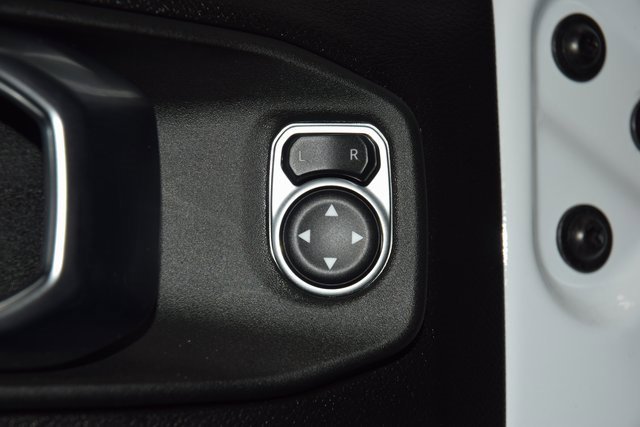 Used 2025 Jeep Wrangler Unlimited Rubicon w/ XTREMEE 35" Tire Package image 45