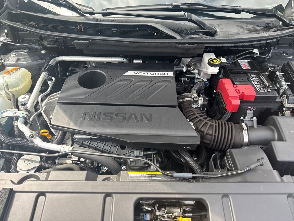 Used 2023 Nissan Rogue S image 20