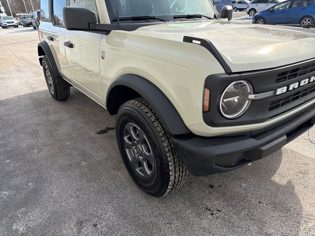 Used 2025 Ford Bronco Big Bend image 13