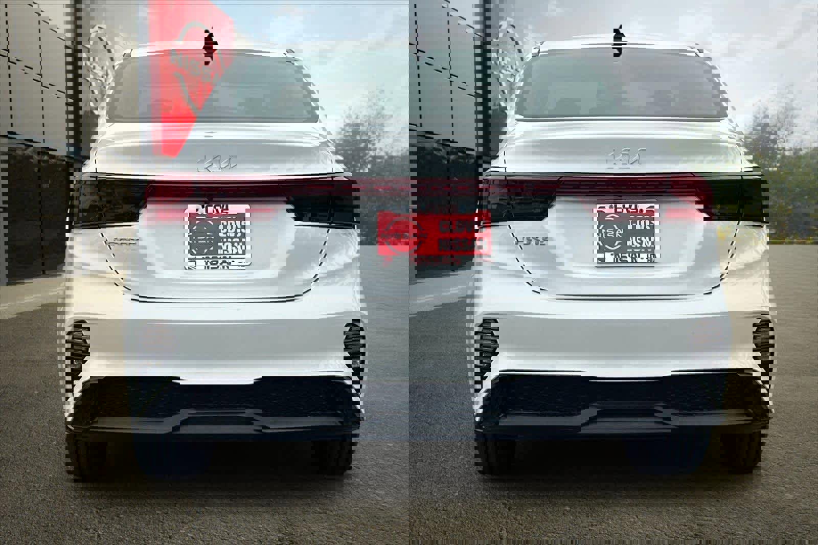 Used 2024 Kia Forte LXS image 8