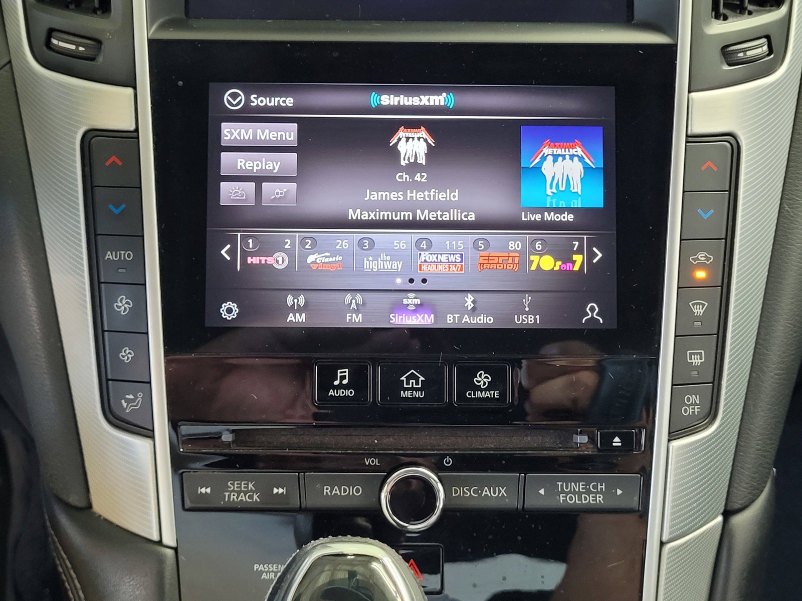 Used 2020 INFINITI Q50 Luxe w/ Cargo Package RWD image 11