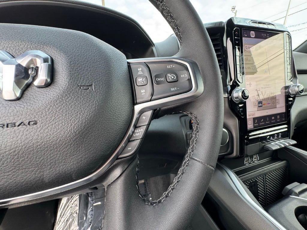 New 2026 RAM 1500 Big Horn AWD/4WD image 23