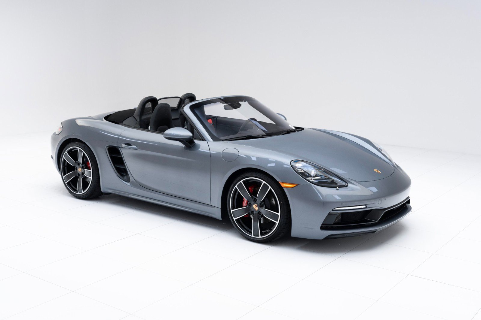 New 2025 Porsche 718 Boxster S image 7