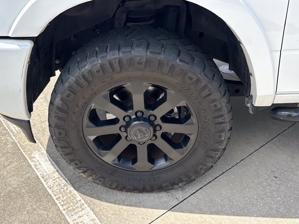 Used 2020 RAM 2500 Laramie w/ Night Edition AWD/4WD image 12