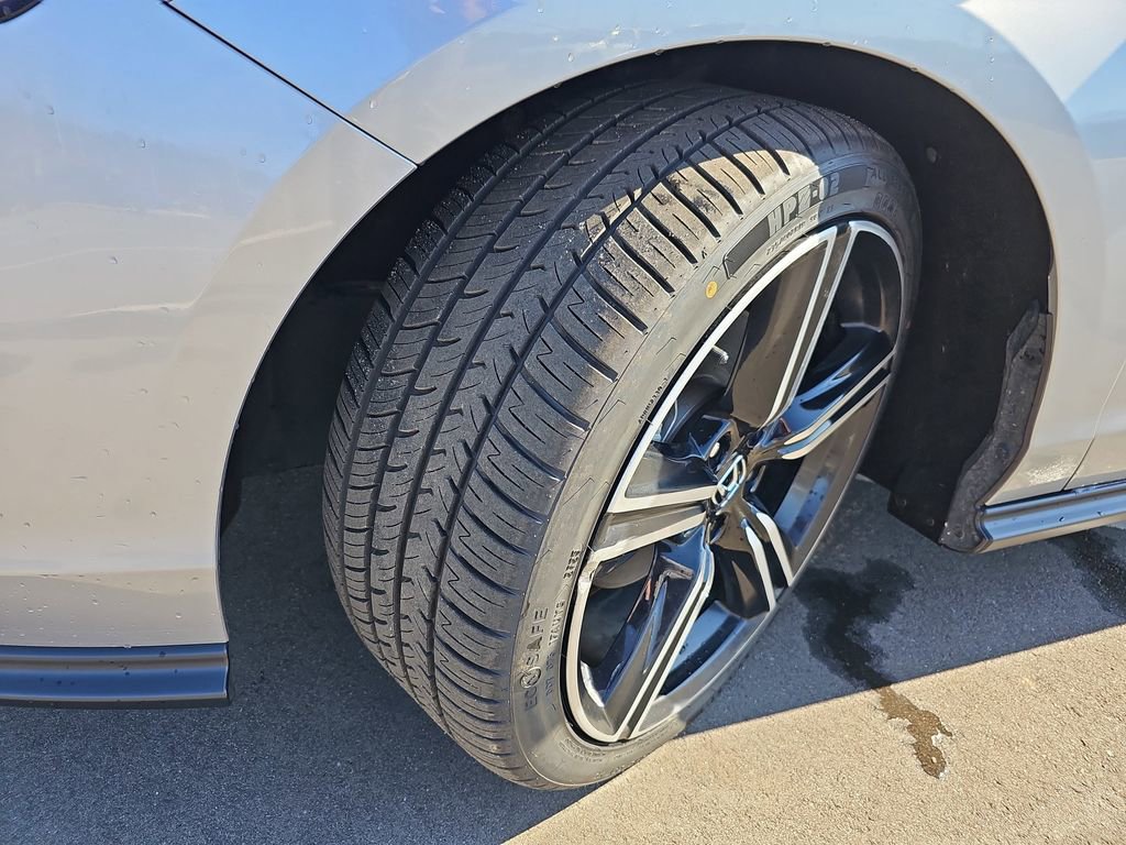 Certified 2024 Honda Accord Sport image 29