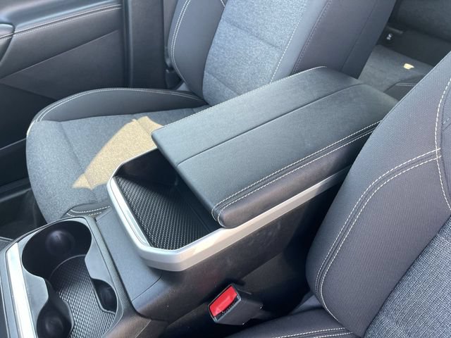 Used 2025 GMC Terrain Elevation w/ Black Edition AWD/4WD image 21