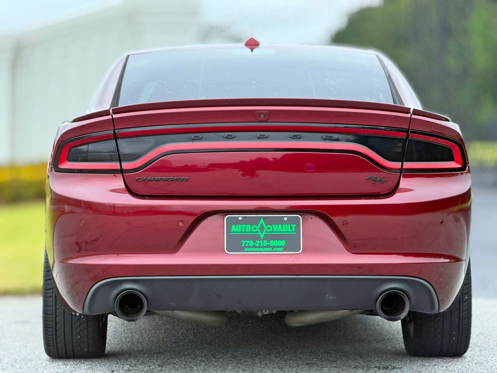 Used 2018 Dodge Charger R/T w/ Beats Audio Group RWD image 10