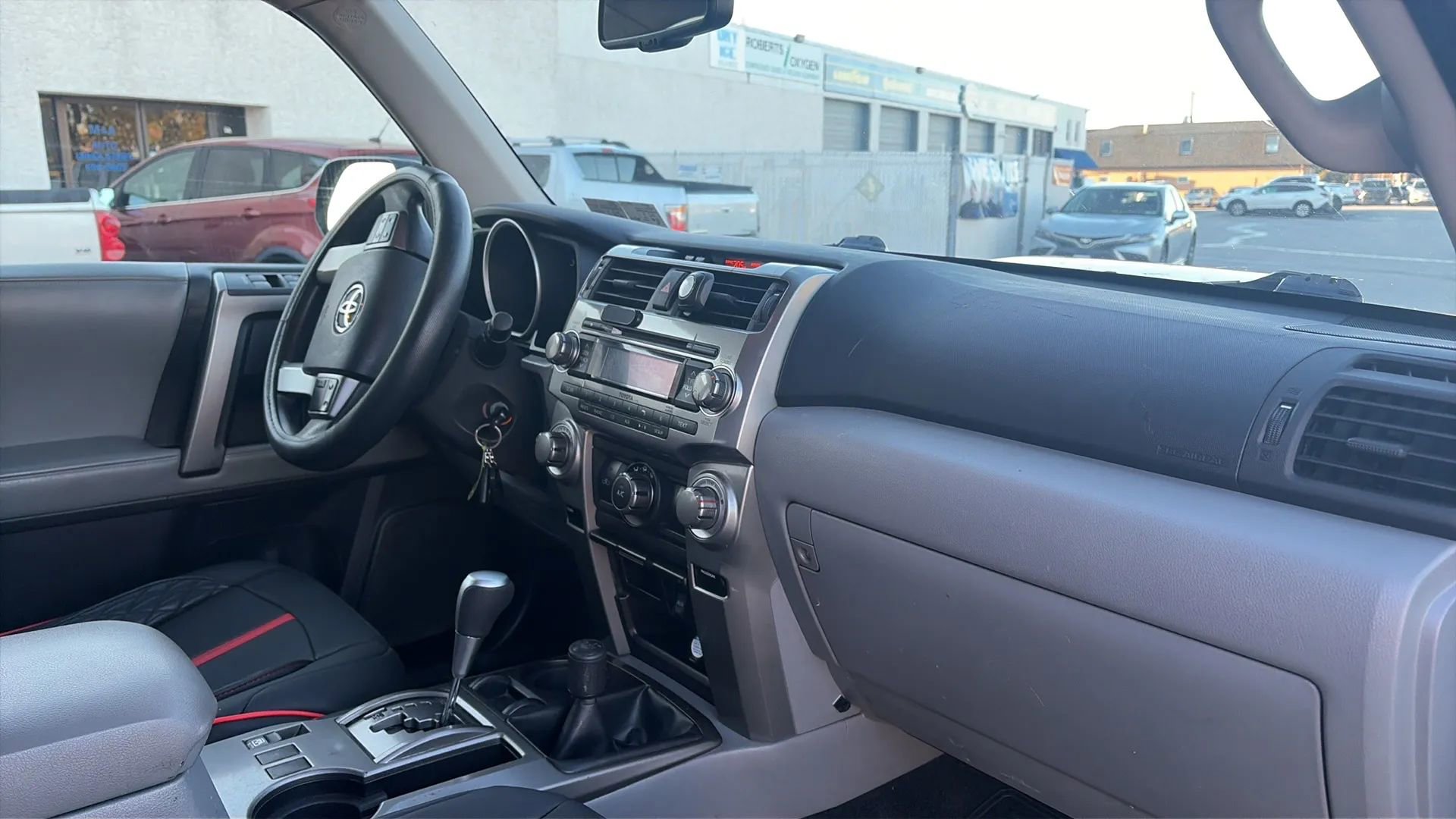 Used 2011 Toyota 4Runner SR5 image 33