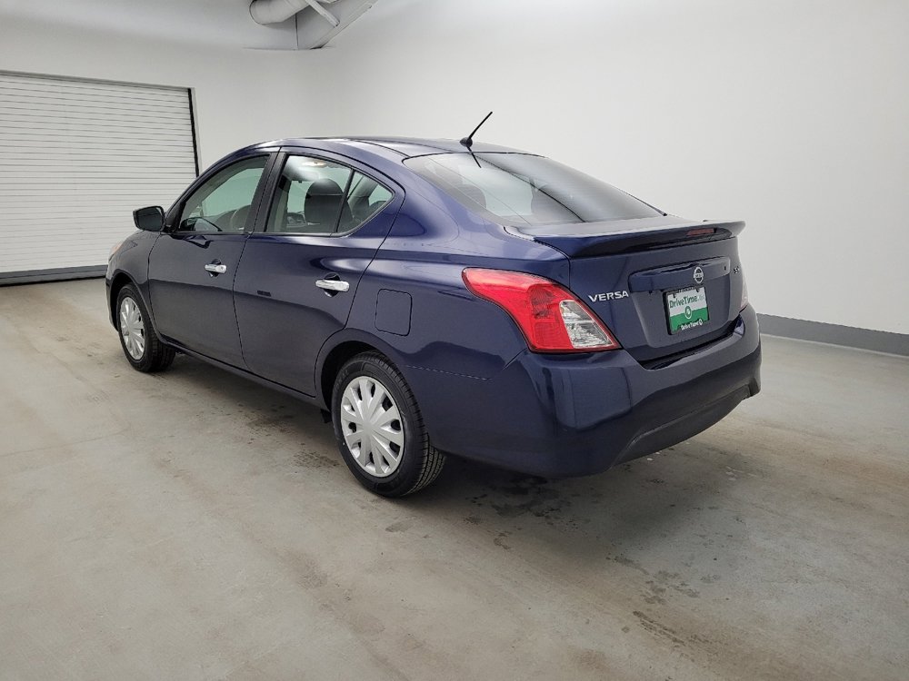 Used 2019 Nissan Versa SV FWD image 5