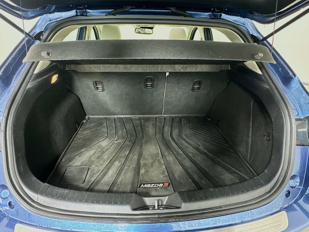 Used 2017 MAZDA MAZDA3 Grand Touring w/ Premium Equipment Package image 30