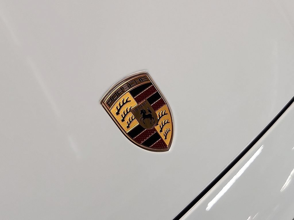 Certified 2026 Porsche Cayenne Coupe AWD/4WD image 32