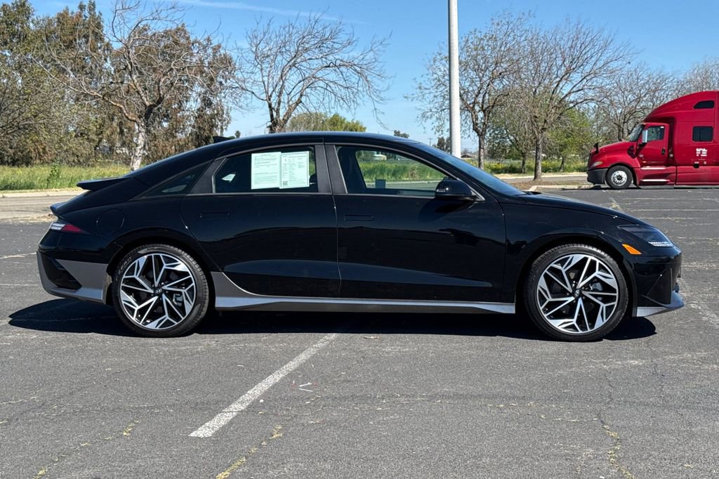 Used 2023 Hyundai Ioniq 6 Limited w/ Cargo Package RWD image 3