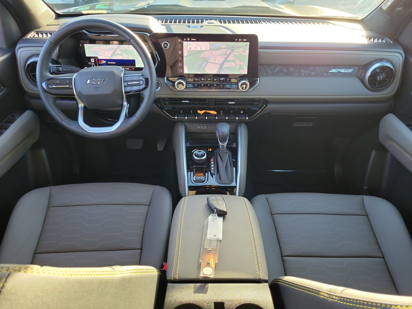 Used 2026 Chevrolet Colorado ZR2 w/ Technology Package AWD/4WD image 28