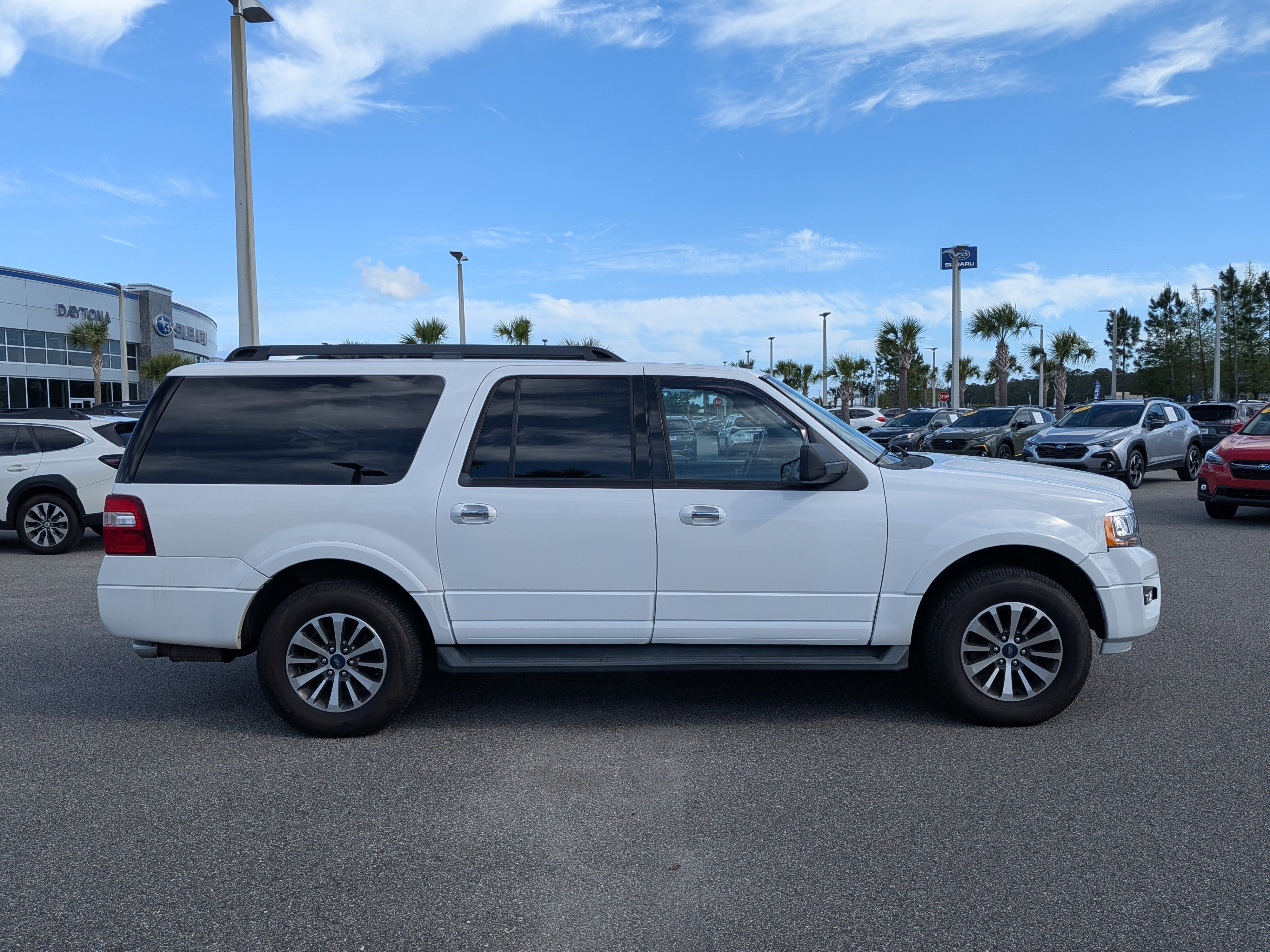 Used 2017 Ford Expedition EL XLT w/ Equipment Group 201A image 3