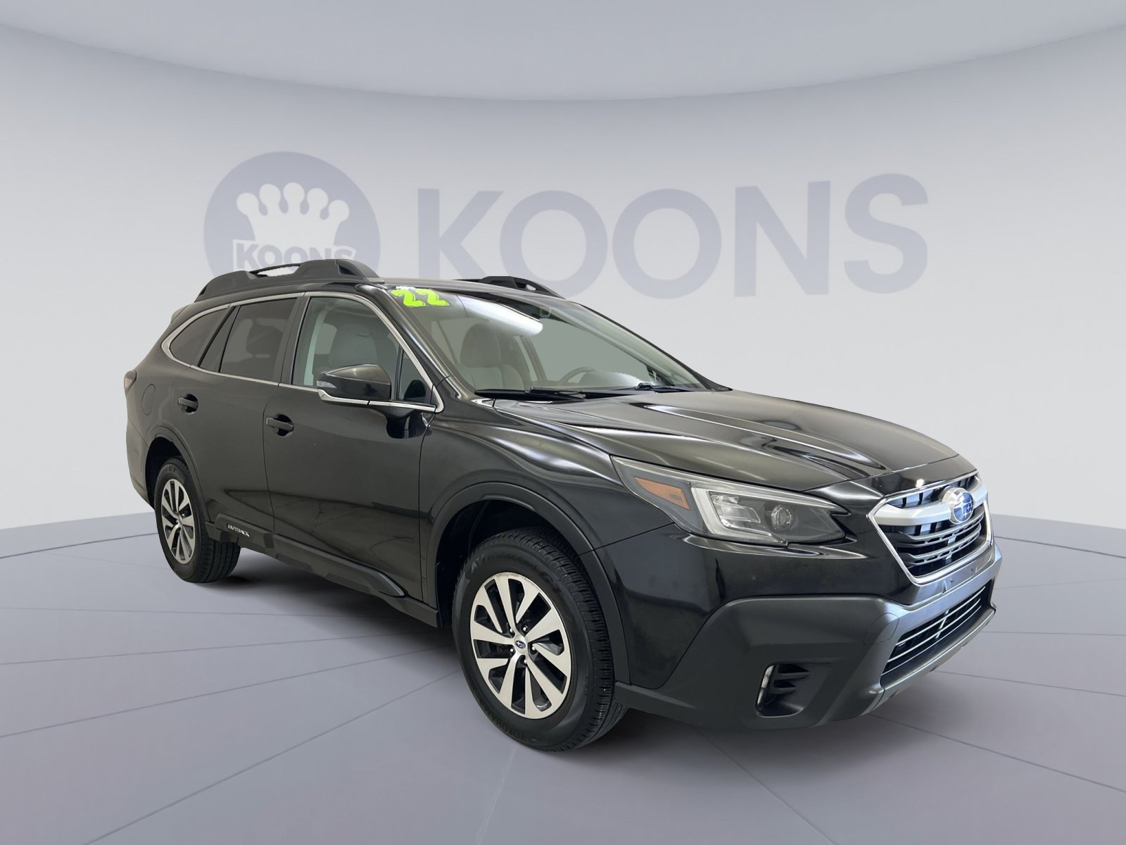 Used 2022 Subaru Outback Premium AWD/4WD image 2