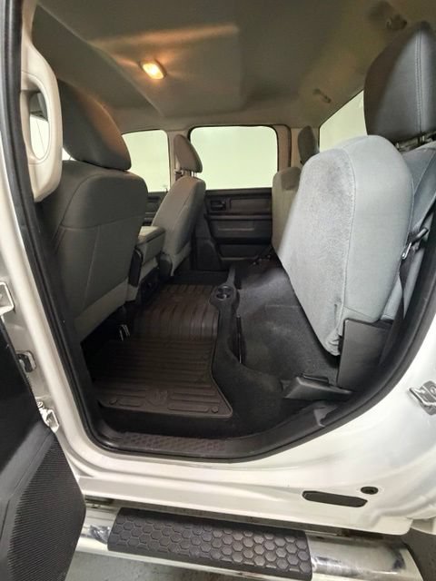 Used 2017 RAM 2500 Tradesman w/ Chrome Appearance Group AWD/4WD image 23