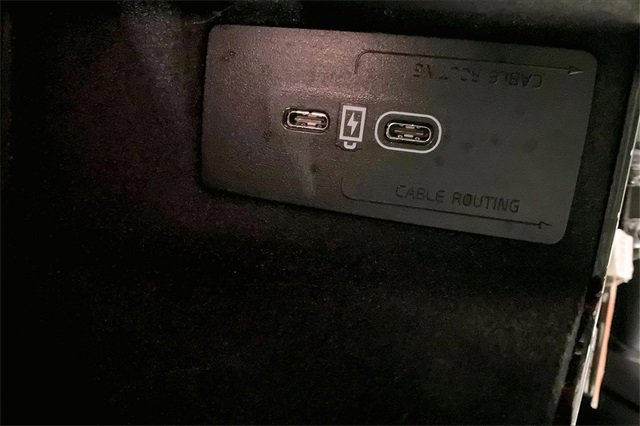 Certified 2023 Volvo XC90 B5 Core w/ Protection Package Premier image 34