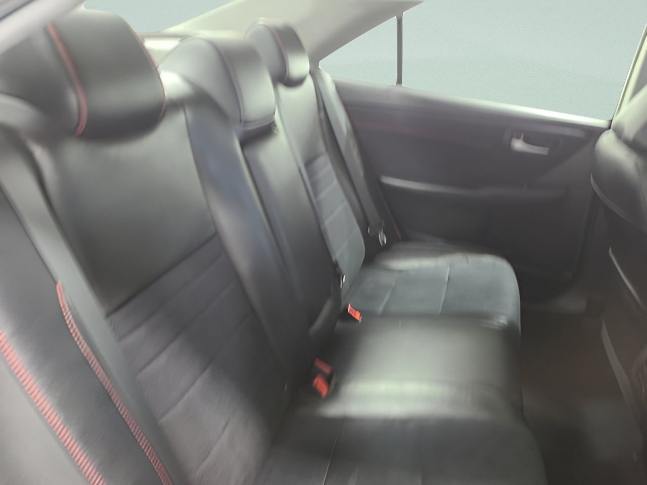 Used 2015 Toyota Camry XSE w/ Advanced Technology Package FWD image 17