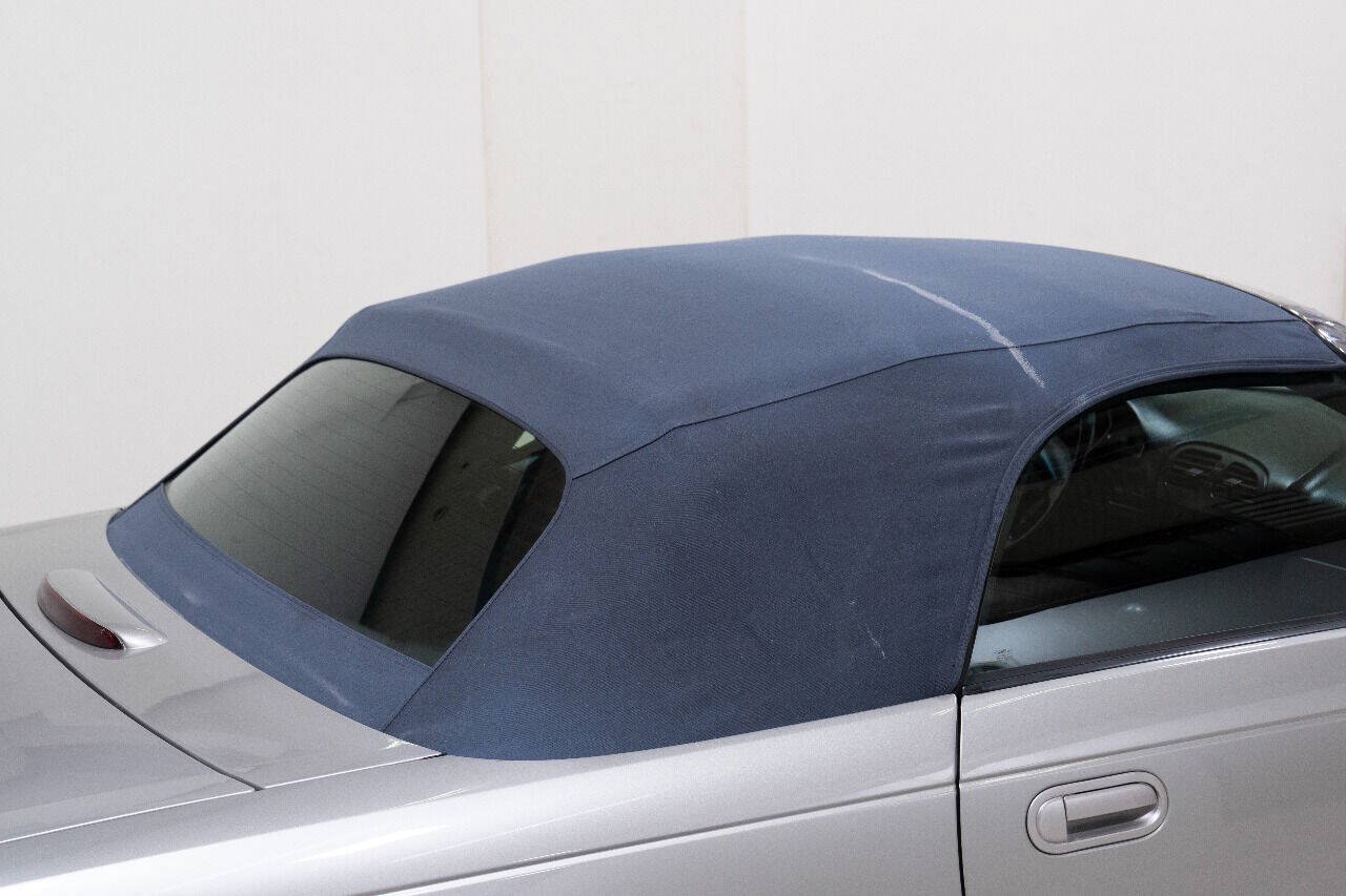Used 2005 Ford Thunderbird RWD image 31