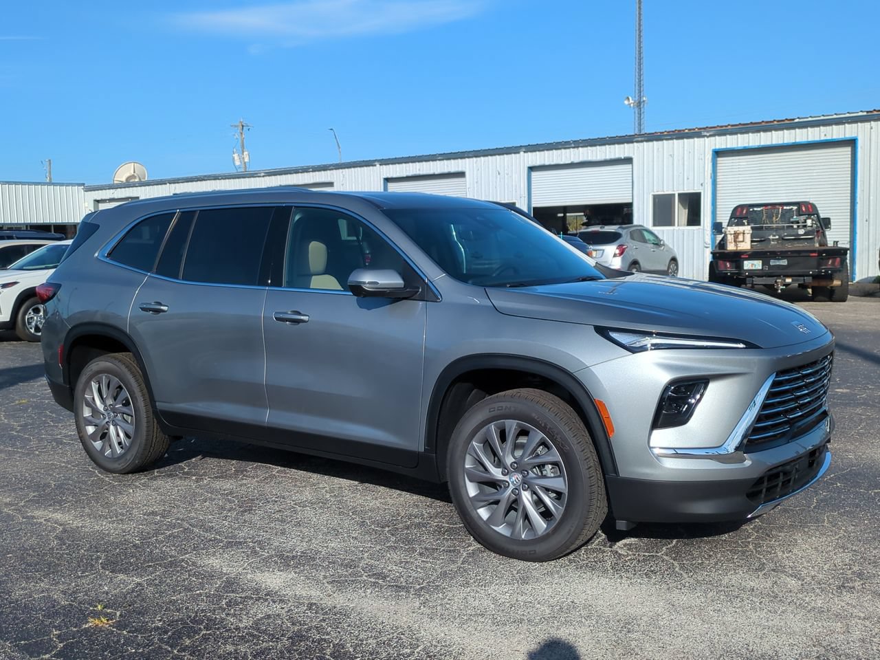 New 2026 Buick Enclave Preferred w/ Power Package FWD image 2