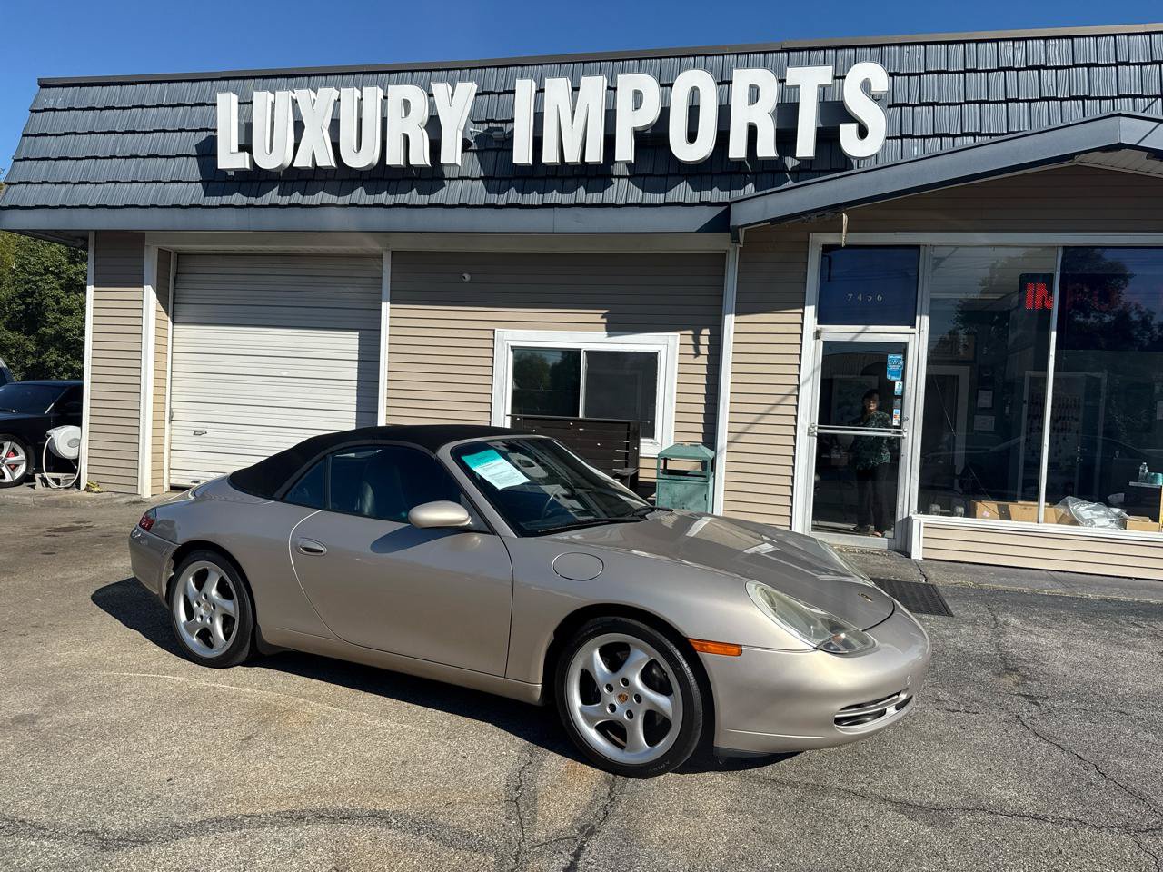 Used 2000 Porsche 911 Carrera RWD image 2