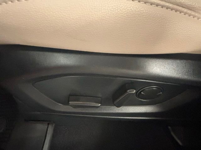 Used 2024 Ford Explorer Limited w/ Limited Technology Package image 21