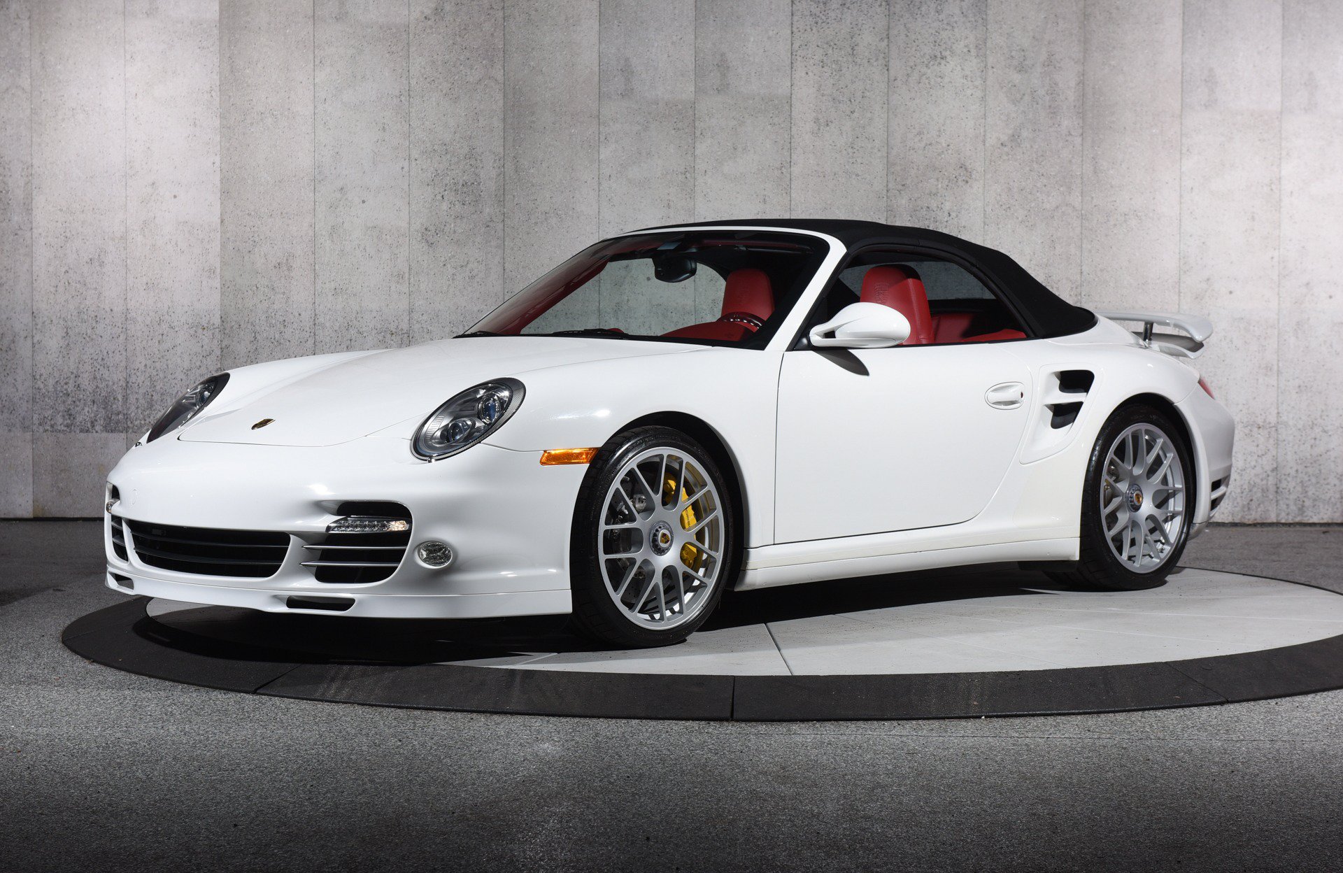 Used 2012 Porsche 911 Turbo S AWD/4WD image 22